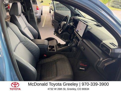 Certified 2025 Toyota 4Runner TRD Off-Road Premium AWD/4WD image 11