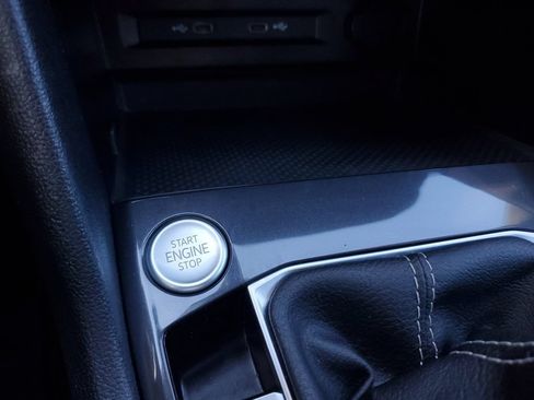 Certified 2024 Volkswagen Tiguan S FWD image 28