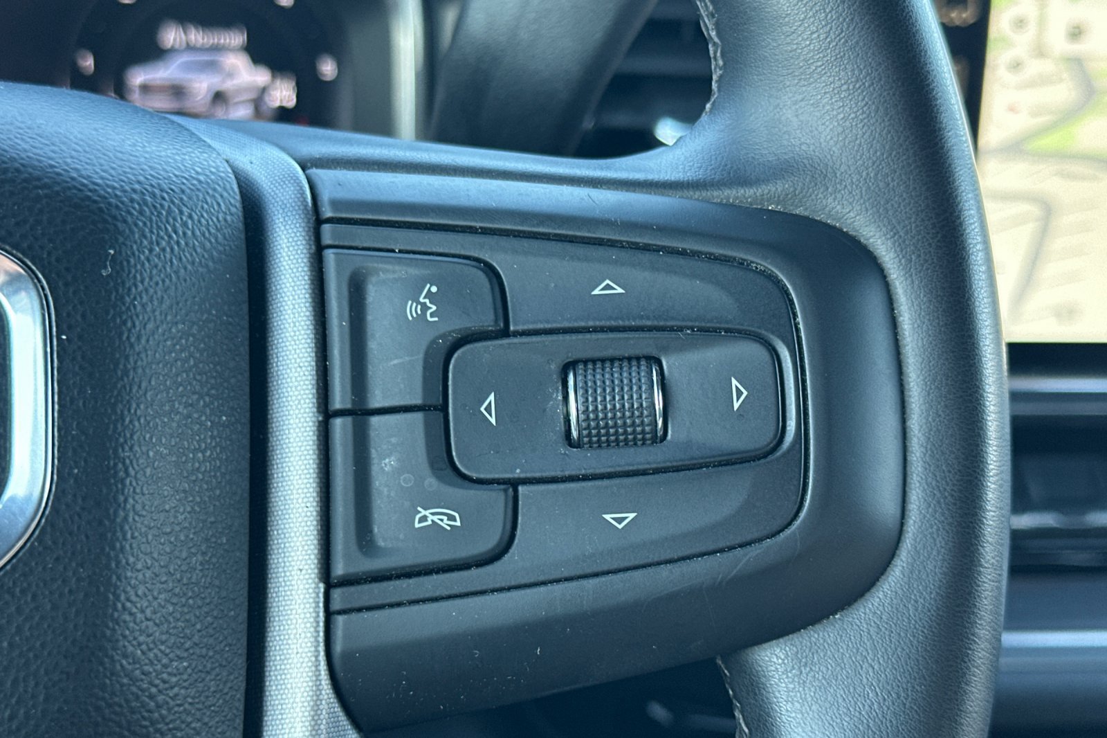 Used 2026 GMC Sierra 1500 SLT AWD/4WD image 36