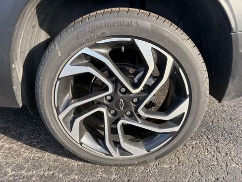 Used 2024 Chevrolet TrailBlazer RS image 14