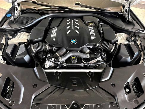 Used 2023 BMW M550i xDrive w/ Executive Package AWD/4WD image 24