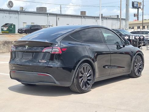 Used 2022 Tesla Model Y Performance AWD/4WD image 6