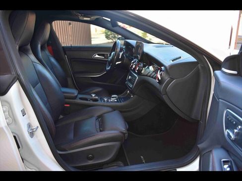 Used 2017 Mercedes-Benz CLA 45 AMG 4MATIC image 30