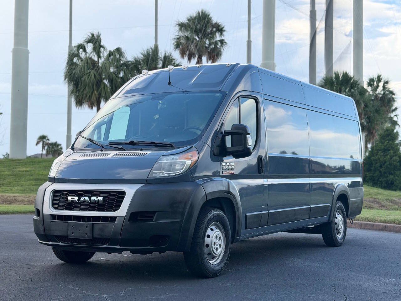 Used 2020 RAM ProMaster 3500 FWD image 2