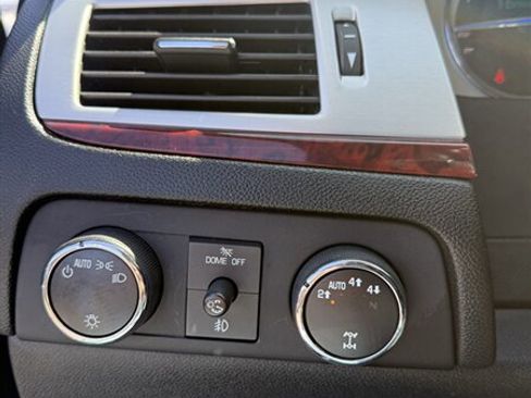 Used 2013 Cadillac Escalade 4WD Hybrid image 8