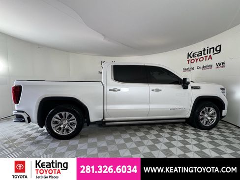 Used 2023 GMC Sierra 1500 Denali w/ Technology Package RWD image 4