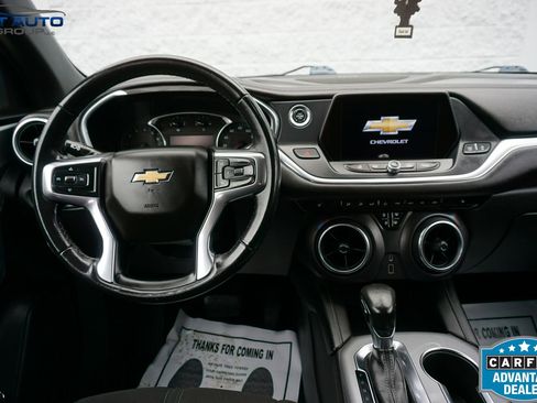 Used 2019 Chevrolet Blazer LT AWD/4WD image 28