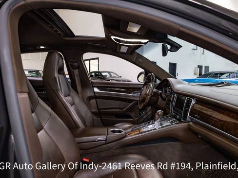 Used 2016 Porsche Panamera 4S AWD/4WD image 35