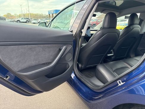 Used 2021 Tesla Model 3 Standard Range Plus RWD image 24
