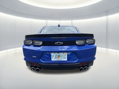 Used 2021 Chevrolet Camaro SS RWD image 4