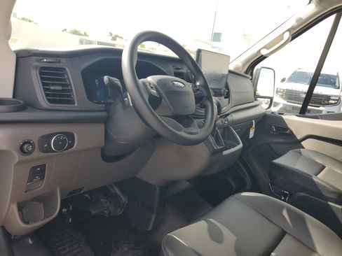 New 2026 Ford Transit 150 148 Medium Roof RWD image 17