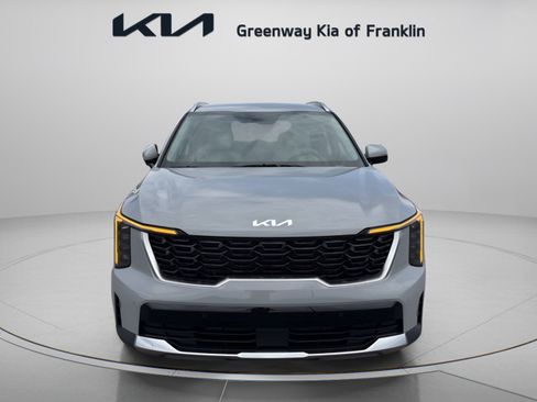 New 2026 Kia Sorento S FWD image 2