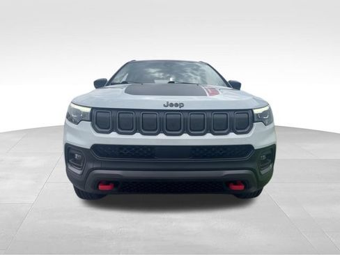Used 2022 Jeep Compass Trailhawk w/ Trailhawk Elite Group AWD/4WD image 6