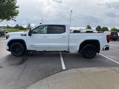Used 2024 GMC Sierra 1500 Elevation w/ X31 Off-Road Package AWD/4WD image 6