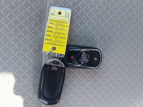Used 2020 Buick Encore Preferred FWD image 35