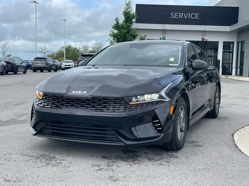 Used 2023 Kia K5 LXS FWD image 3