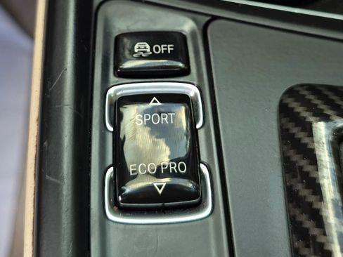 Used 2012 BMW 335i Sedan RWD image 33