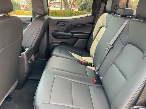 Certified 2025 Chevrolet Colorado Trail Boss image 15