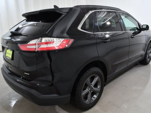 Used 2022 Ford Edge SEL w/ Sport Appearance Package image 11