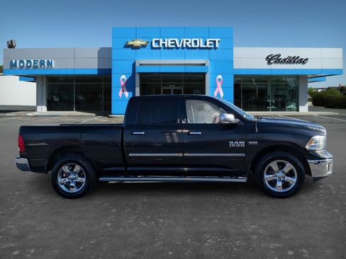 Used 2017 RAM 1500 Big Horn image 6