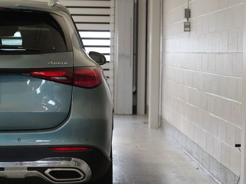 New 2026 Mercedes-Benz GLC 300 4MATIC image 13