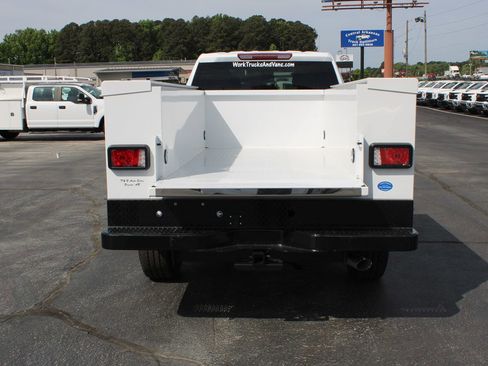 Used 2025 Chevrolet Silverado 2500 W/T w/ WT Convenience Package AWD/4WD image 8