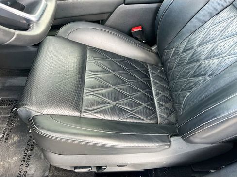 Used 2023 Nissan Rogue Platinum w/ Platinum Premium Package FWD image 19