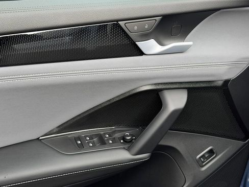 New 2026 Volkswagen Tiguan SE R-Line AWD/4WD image 22