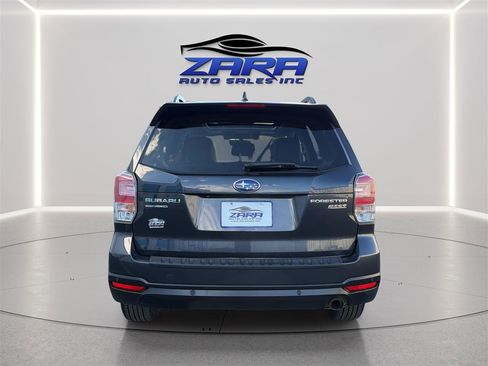 Used 2017 Subaru Forester 2.5i Touring AWD/4WD image 6