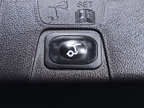 Used 2016 Ford C-MAX SE w/ Equipment Group 203A image 33