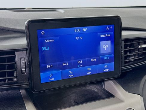 Used 2020 Ford Explorer Base image 27