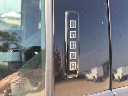 Used 2022 Ford F150 XLT w/ Equipment Group 302A High AWD/4WD image 17