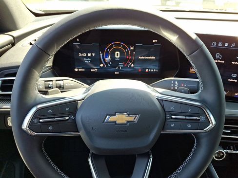 New 2026 Chevrolet Traverse LT AWD/4WD image 17
