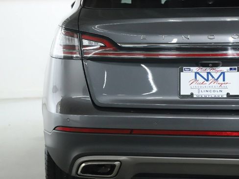 Certified 2022 Lincoln Nautilus AWD w/ Premium Package image 42