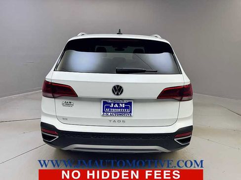 Used 2024 Volkswagen Taos SE FWD image 4