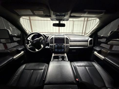Used 2020 Ford F450 Lariat w/ Lariat Ultimate Package AWD/4WD image 14