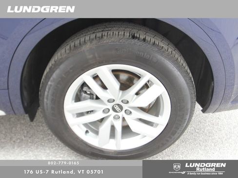 Used 2023 Audi Q5 2.0T Premium w/ Convenience Package AWD/4WD image 14