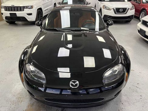 Used 2008 MAZDA MX-5 Miata Touring image 2