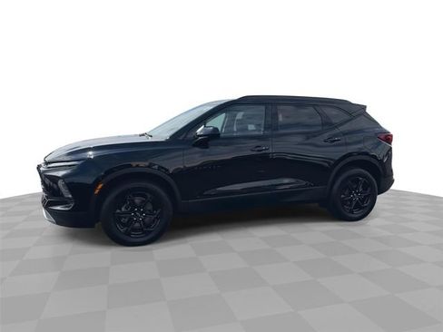Certified 2023 Chevrolet Blazer LT w/ Midnight/Sport Edition AWD/4WD image 4