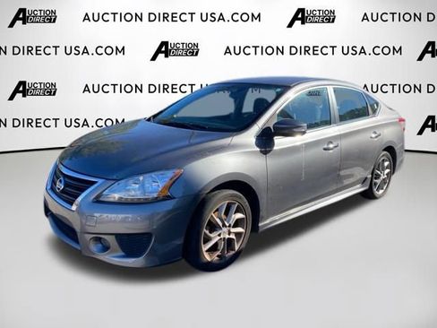 Used 2015 Nissan Sentra SR w/ Navigation Package FWD image 1