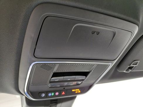 Used 2025 Buick Enclave Avenir w/ Super Cruise Package image 43