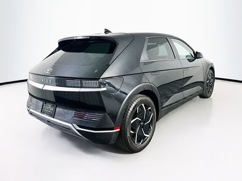 Used 2024 Hyundai Ioniq 5 SEL RWD image 9