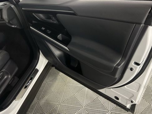 Used 2024 Toyota bZ4X XLE w/ Weather Package image 31