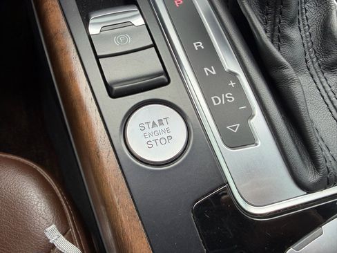 Used 2015 Audi A4 2.0T Premium Plus w/ Technology Package image 41