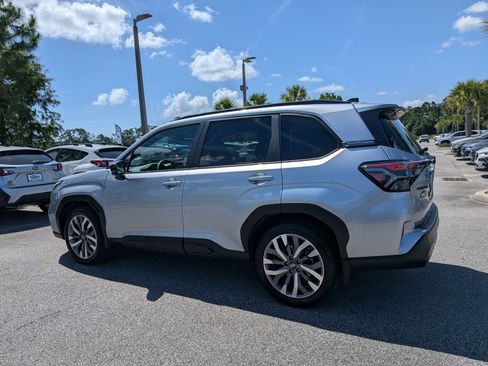 Certified 2026 Subaru Forester Touring AWD/4WD image 6
