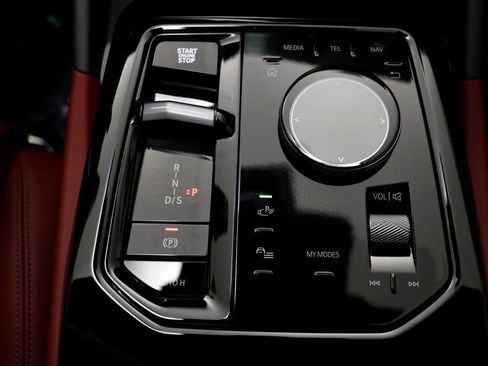 New 2026 BMW 530i xDrive w/ M Sport Package image 12