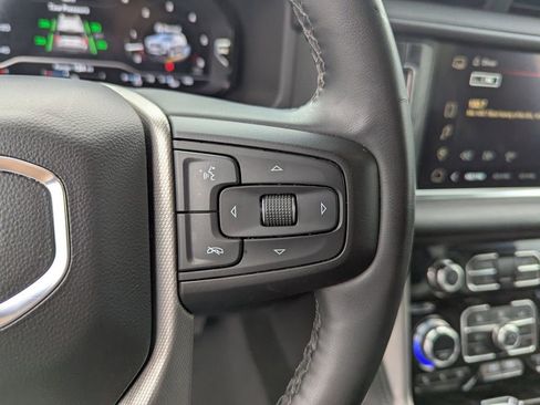 Certified 2023 GMC Yukon Denali image 29