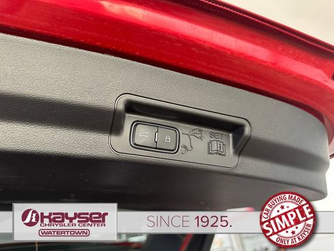 Used 2023 Ford Explorer XLT w/ Equipment Group 202A AWD/4WD image 48