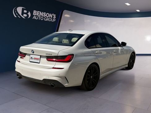 Used 2021 BMW 330i Sedan w/ M Sport Package RWD image 5