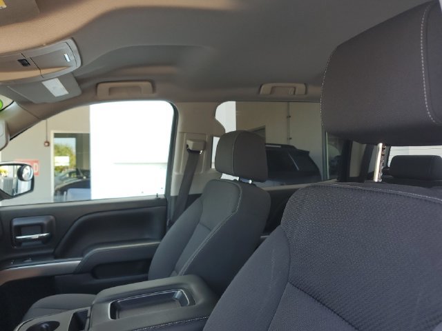 Used 2018 Chevrolet Silverado 1500 LT w/ LT Eassist Package RWD image 15